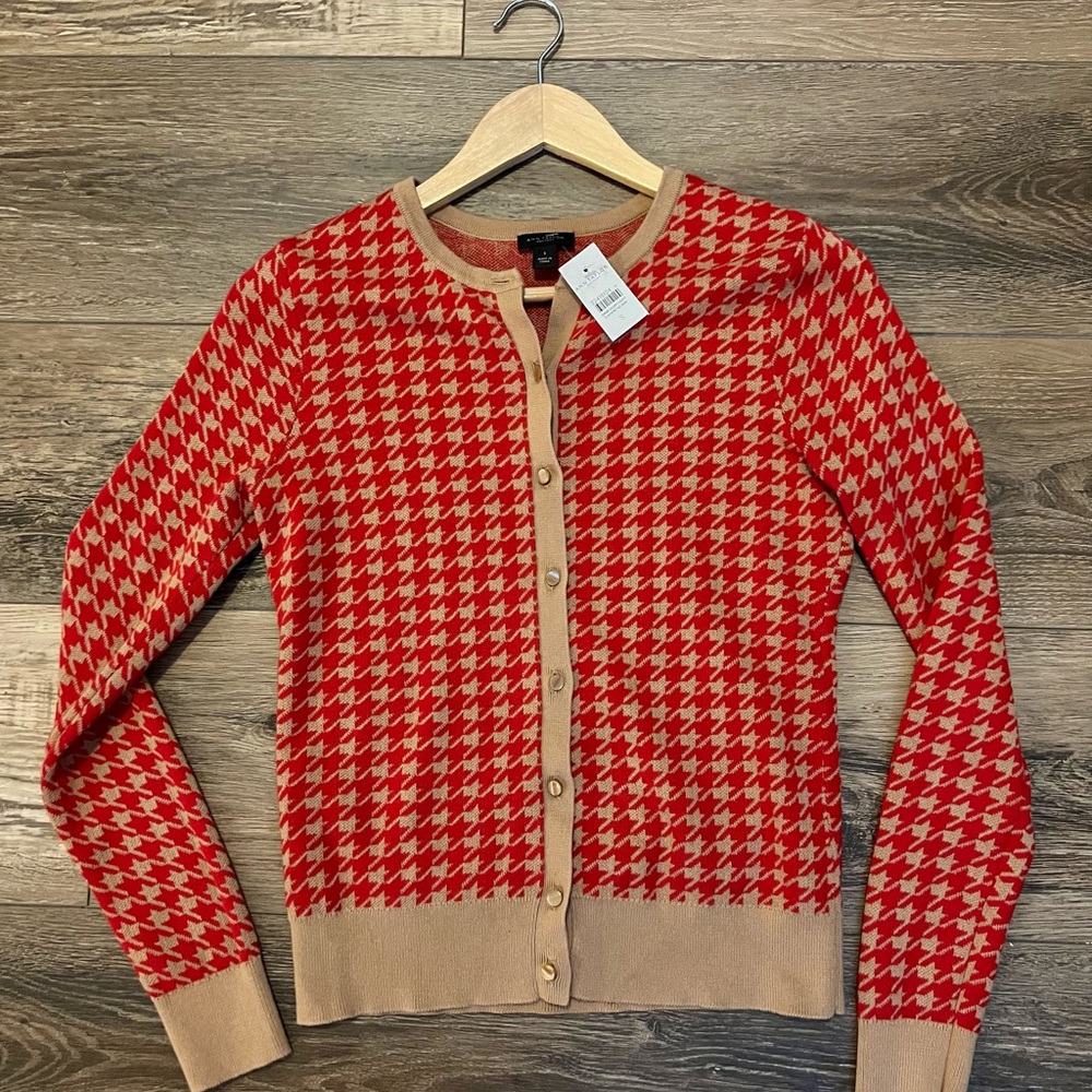 Ann Taylor Red and Tan Houndstooth Cardigan
